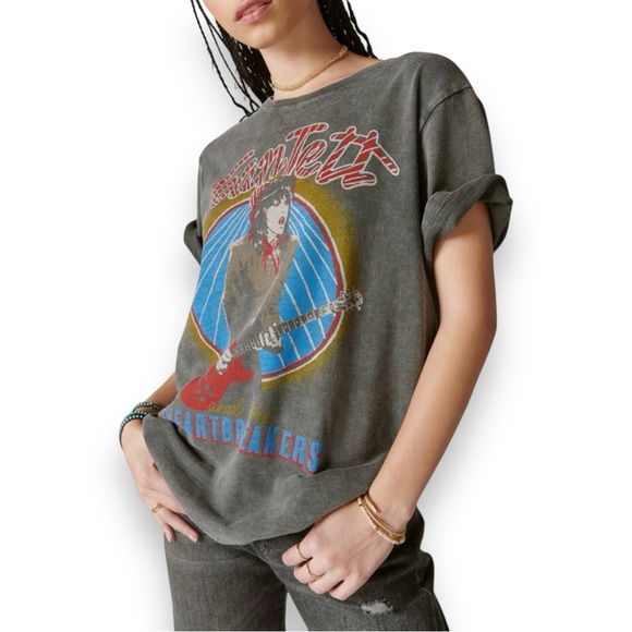 Lucky Brand Tops - LUCKY BRAND Women's Heather Gray Joan Jett Boyfriend Graphic T-Shirt XXL | NWT